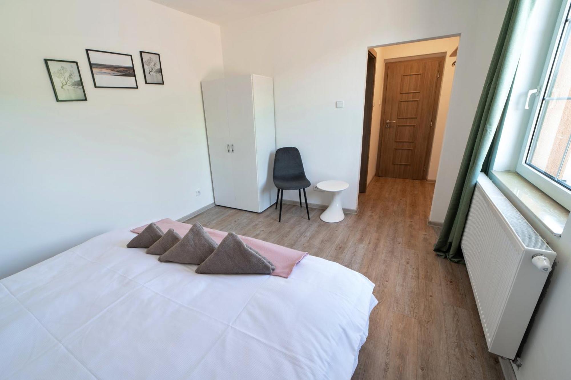 Formule Hotel Perstejn Bagian luar foto